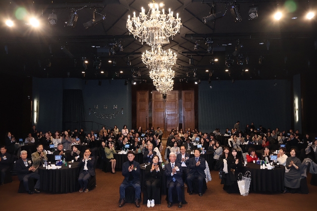 2025 성남농협 퇴임식 및 송년의 밤 대표 이미지